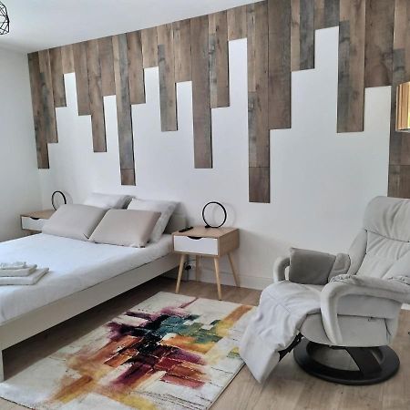Ch Privee 18M - Canape - Netflix - Appart 120M Woippy Luaran gambar