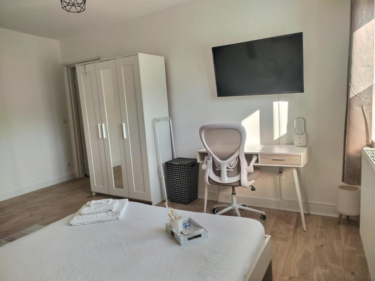 Ch Privee 18M - Canape - Netflix - Appart 120M Woippy Luaran gambar