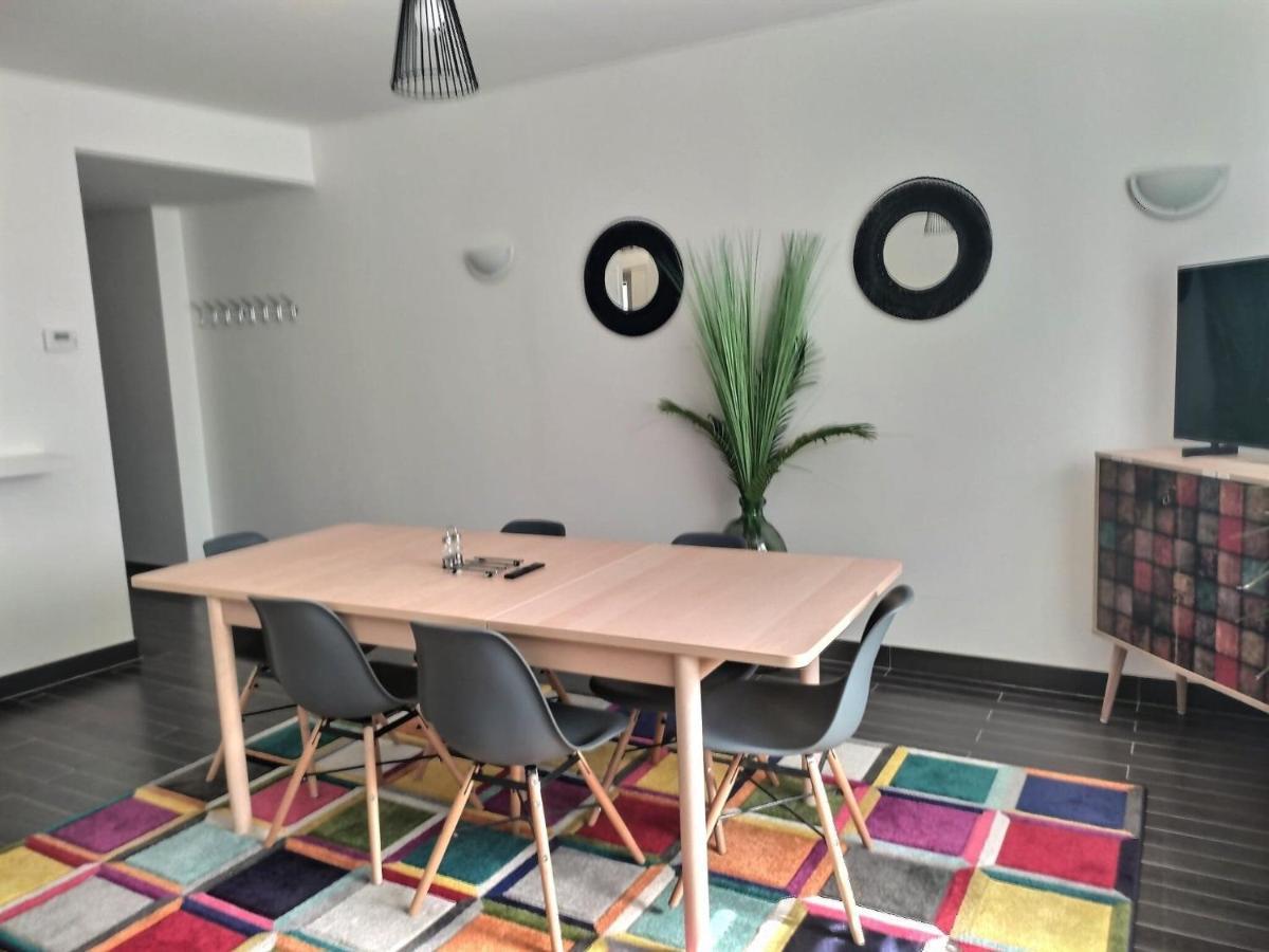 Ch Privee 18M - Canape - Netflix - Appart 120M Woippy Luaran gambar